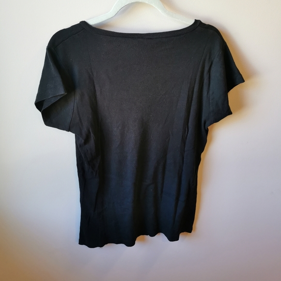 Long Elegant Legs - Medium V neck Tshirt - Picture 4 of 4